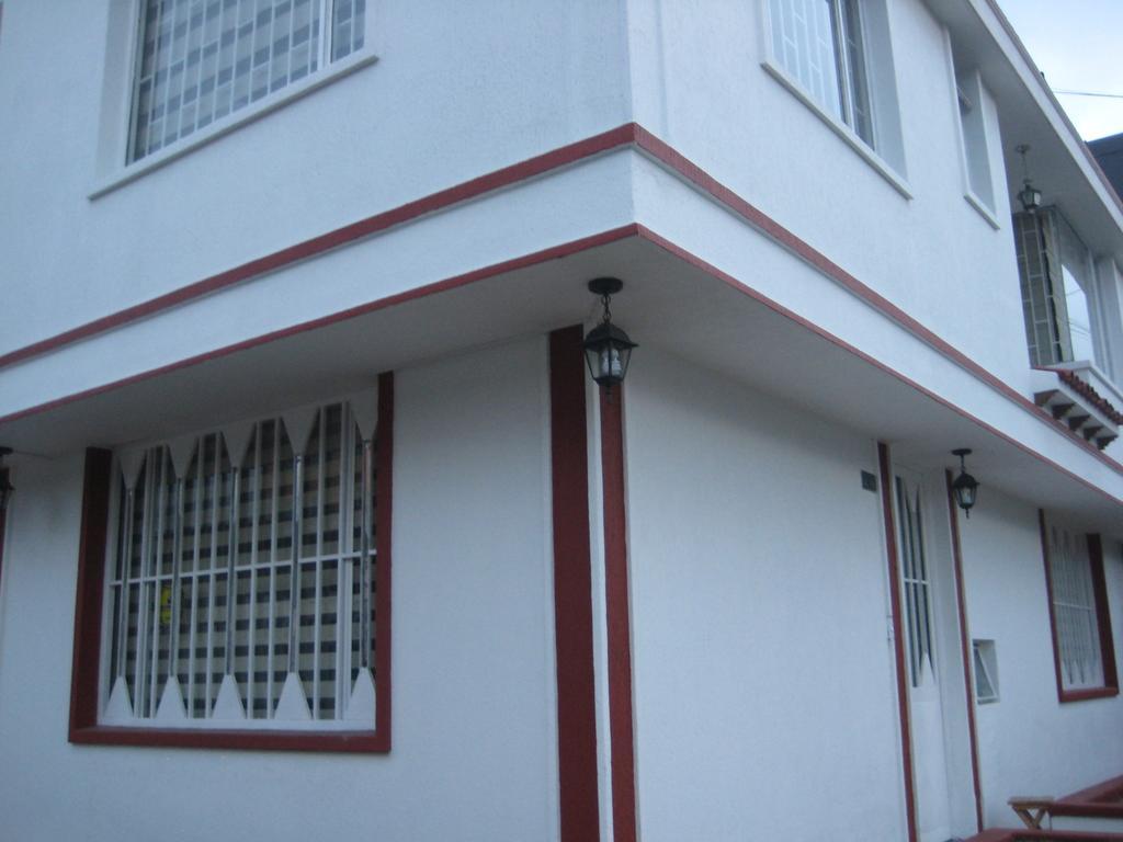 Hotel Casa Santa Marta Богота Экстерьер фото