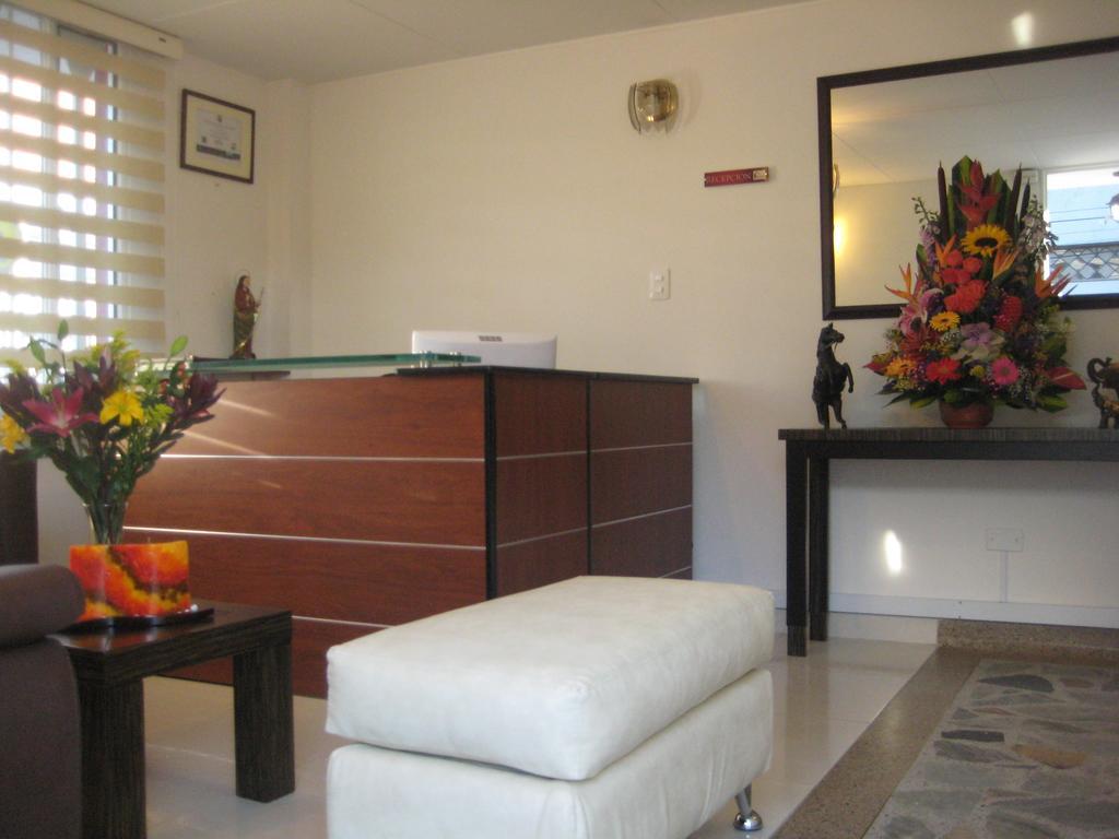 Hotel Casa Santa Marta Богота Экстерьер фото